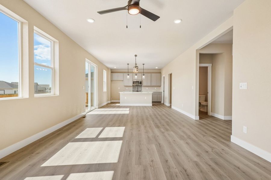 Spacious, unfurnished interior of a new home in The Glen, Colorado Springs (Image 20). Spacious, unfurnished interior of a new home in The Glen, Colorado Springs (Image 20).