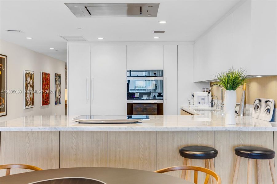 Furnished interior view inside a new home in Onda, Bay Harbor Islands (Image 37).