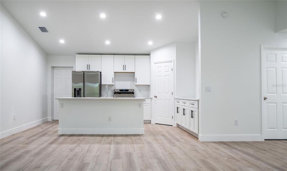 Image 18 of a home in .