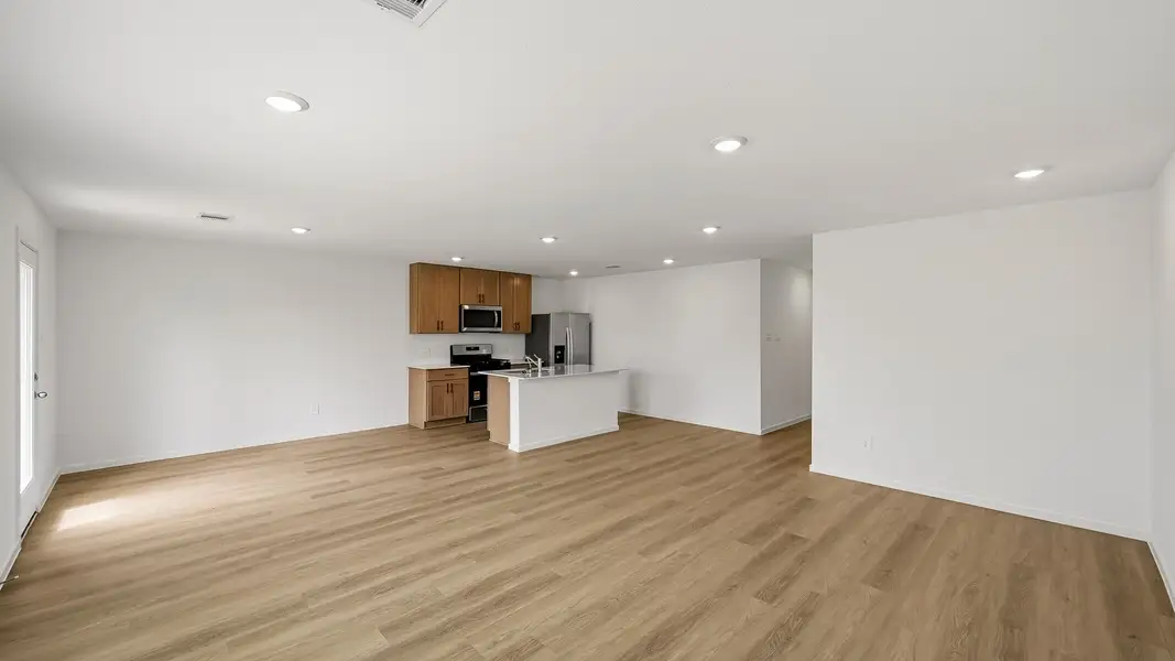 Spacious, unfurnished interior of a new home in Cypress Green, Hockley (Image 15). Spacious, unfurnished interior of a new home in Cypress Green, Hockley (Image 15).