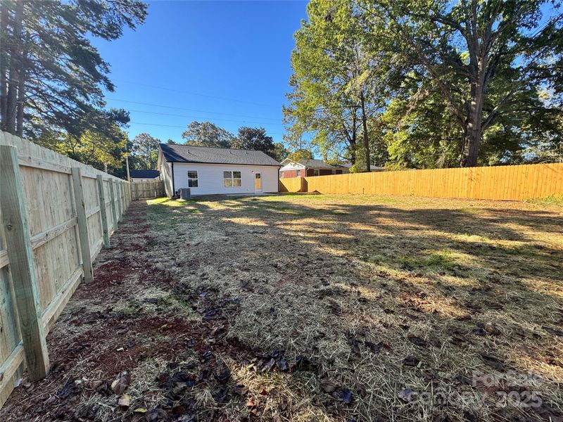 Image 15 of a home in . Image 15 of a home in .