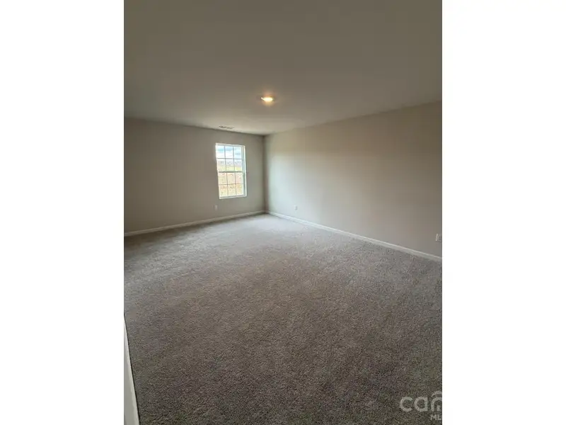 Spacious, unfurnished interior of a new home in Cleveland Hill, Shelby (Image 7).