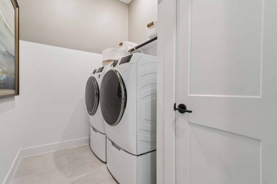 Furnished interior view inside a new home in Audubon, Magnolia (Image 40). Furnished interior view inside a new home in Audubon, Magnolia (Image 40).