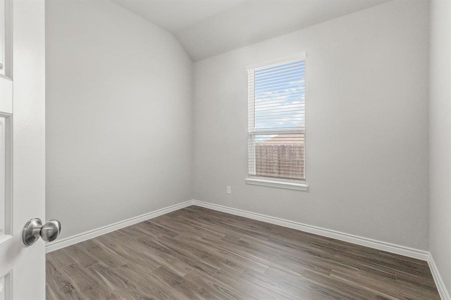 Spacious, unfurnished interior of a new home in Rocky Creek Crossing, Crowley (Image 12).
