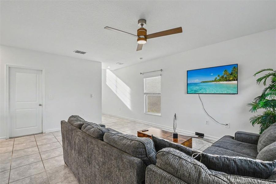 Furnished interior view inside a new home in Cascades, Davenport (Image 7).