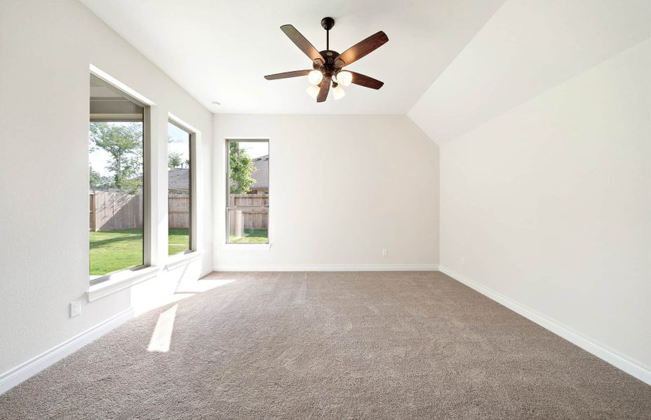 Representative unfurnished interior of a home built from the 2500 by Ravenna Homes in The Highlands 55′, Porter (Image 33). Representative unfurnished interior of a home built from the 2500 by Ravenna Homes in The Highlands 55′, Porter (Image 33).