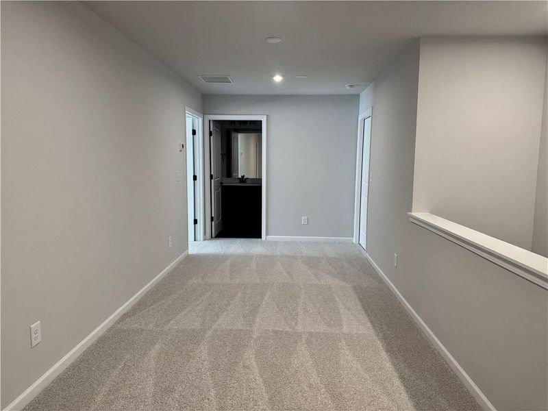 Spacious, unfurnished interior of a new home in Silver Leaf, Dawsonville (Image 15).