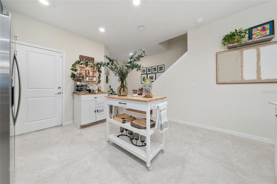 Furnished interior view inside a new home in , Davenport (Image 23).
