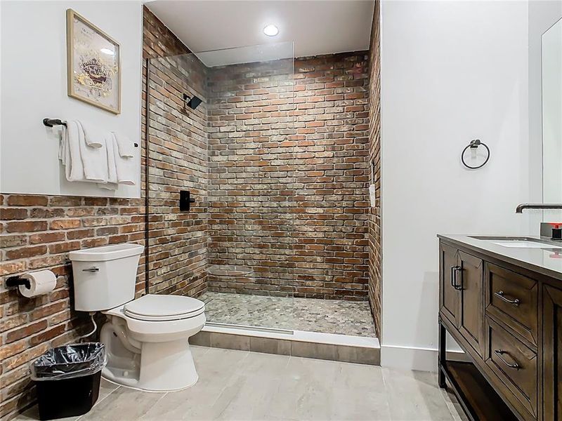 Furnished interior view inside a new home in , Reunion (Image 42). Furnished interior view inside a new home in , Reunion (Image 42).