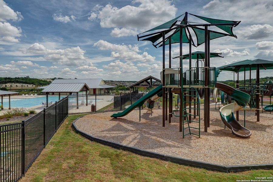 Community amenities in Ladera 45', San Antonio (Image 26).