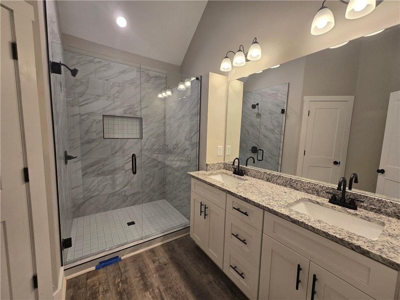 Furnished interior view inside a new home in , Hartwell (Image 8).