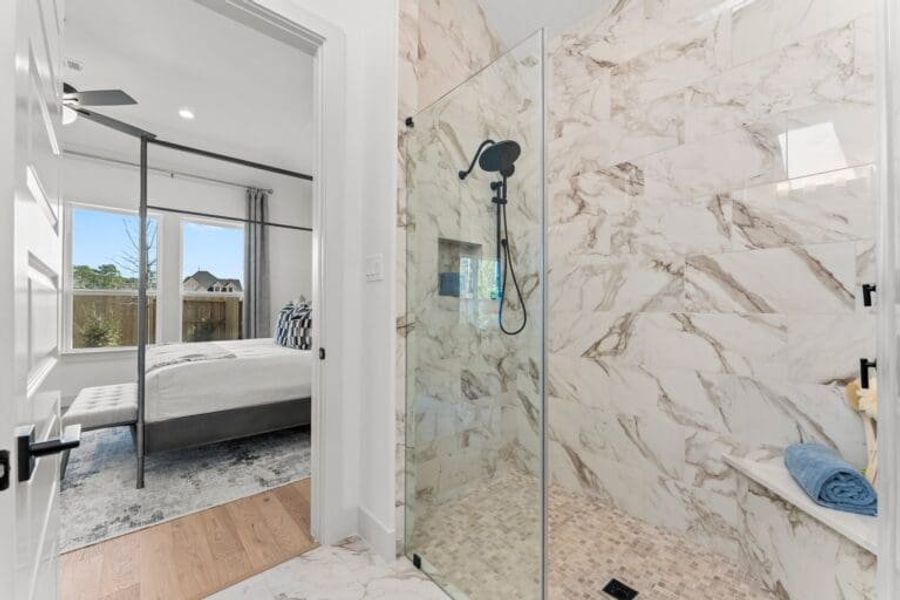 46-web-or-mls-DAN08676 46-web-or-mls-DAN08676
