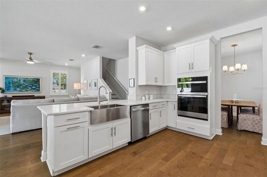 Furnished interior view inside a new home in , Tampa (Image 31).