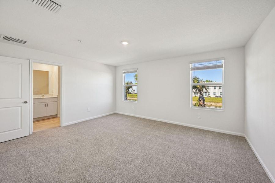 587 Salisbury Cir Fort Pier (17)