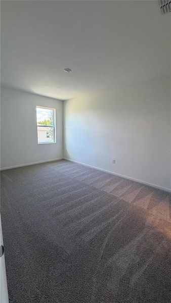Spacious, unfurnished interior of a new home in , Okahumpka (Image 8).
