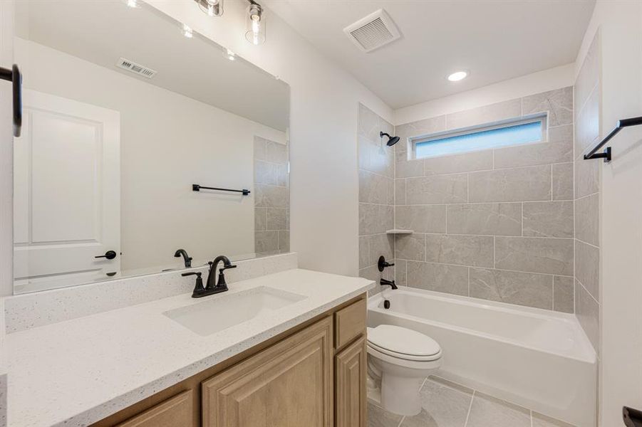 Image 38 of a home in Woodstone. Image 38 of a home in Woodstone.