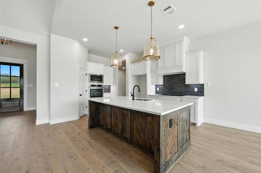 Furnished interior view inside a new home in , Weatherford (Image 9).