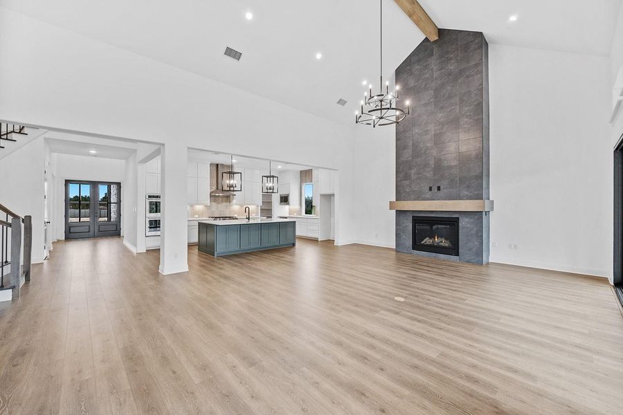 Spacious, unfurnished interior of a new home in Wolf Ranch West Bend - 70', Georgetown (Image 16). Spacious, unfurnished interior of a new home in Wolf Ranch West Bend - 70', Georgetown (Image 16).