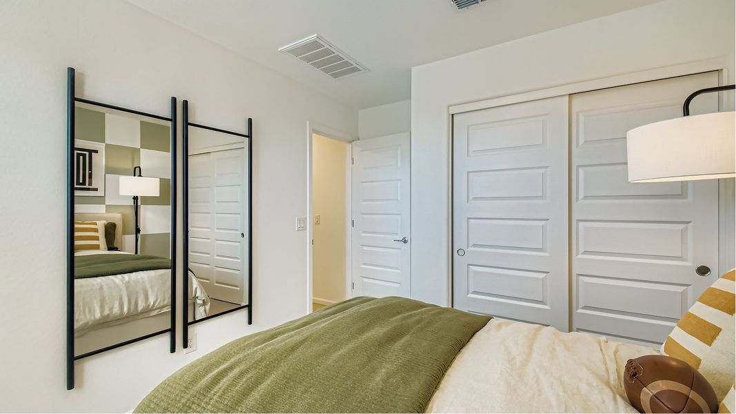 2569 Lilac Bed2 2of2 F1 Base2 2569 Lilac Bed2 2of2 F1 Base2