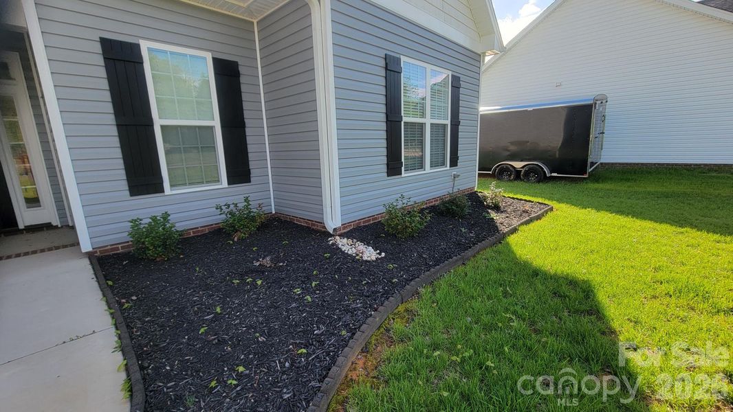 Exterior details and patio area of a home in , Gold Hill (Image 29).
