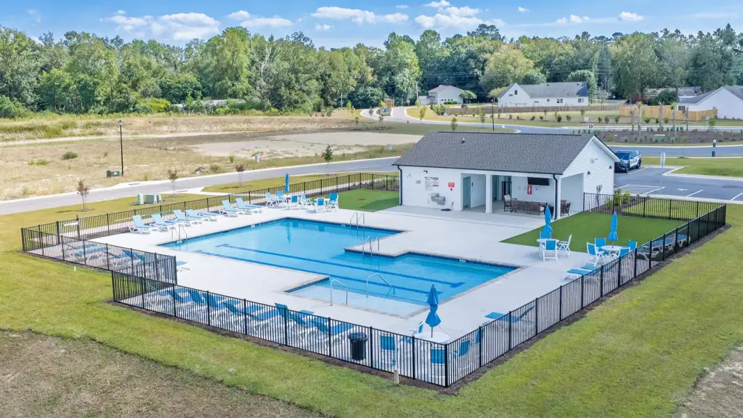 Community amenities in Vineyard Trail, Jacksonville (Image 27).