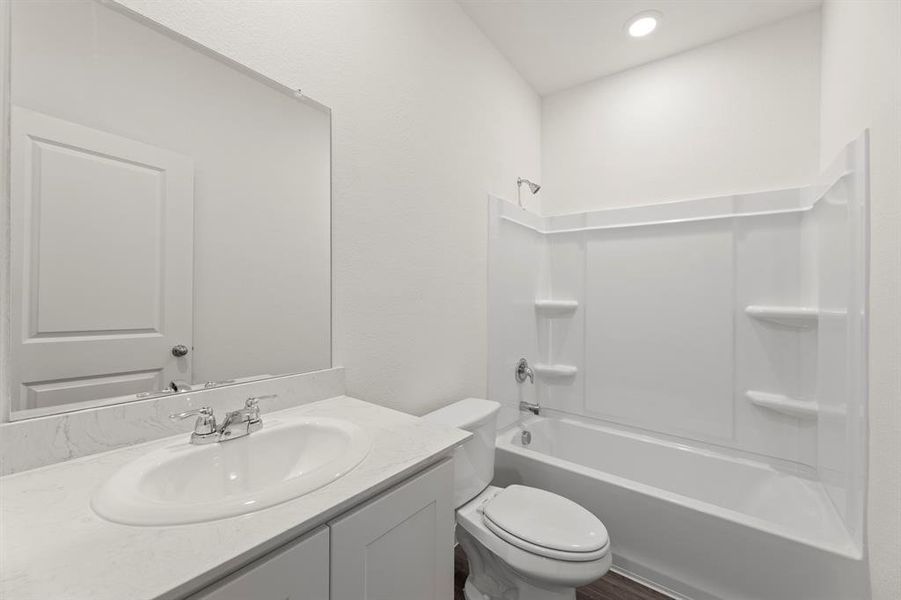 05. 1262 Herring - 2ND Bath