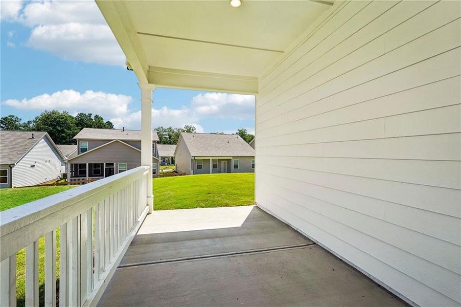 Exterior details and patio area of a home in Villages at Cedar Hill, Dallas (Image 3).