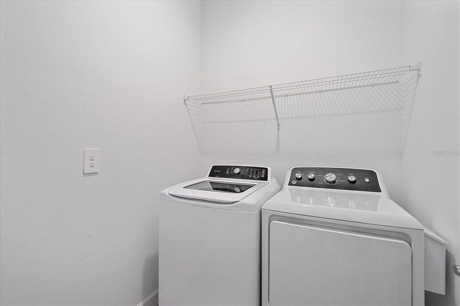 Close-up of interior finishes inside a home in , Bradenton (Image 20).