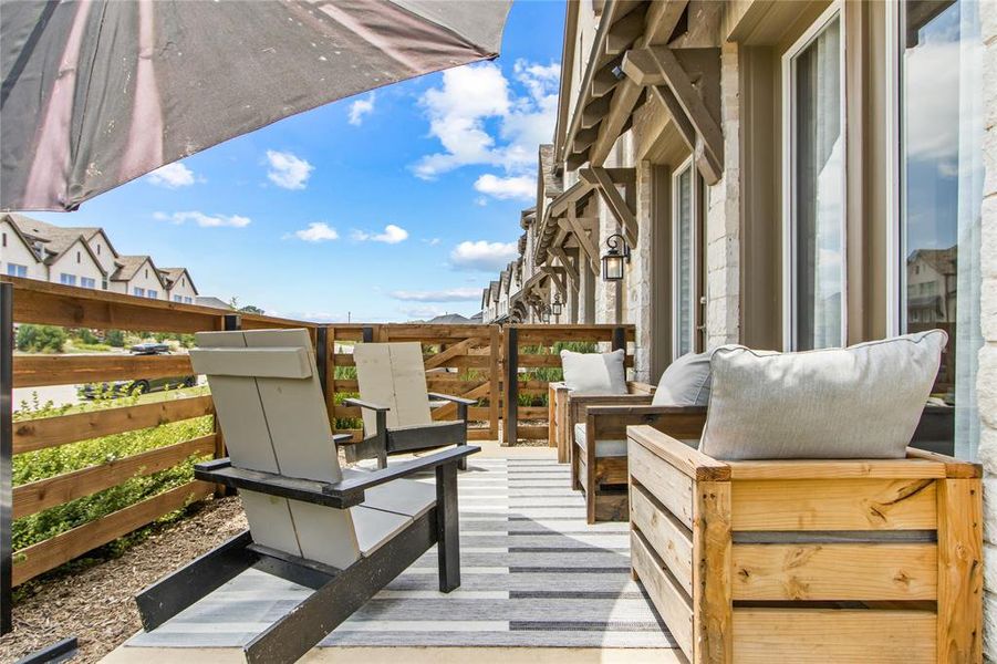 View of patio featuring outdoor lounge area