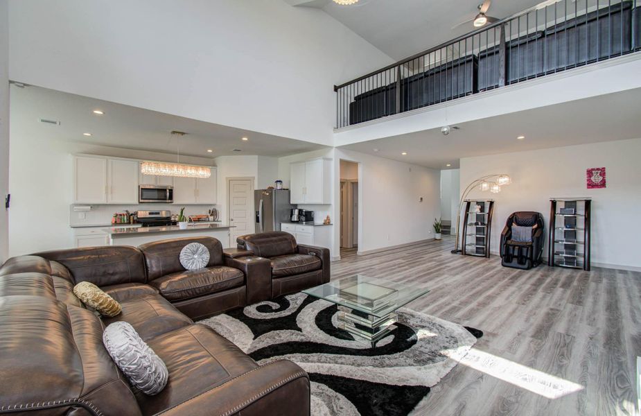 Furnished interior view inside a new home in Parks Edge, Missouri City (Image 12). Furnished interior view inside a new home in Parks Edge, Missouri City (Image 12).