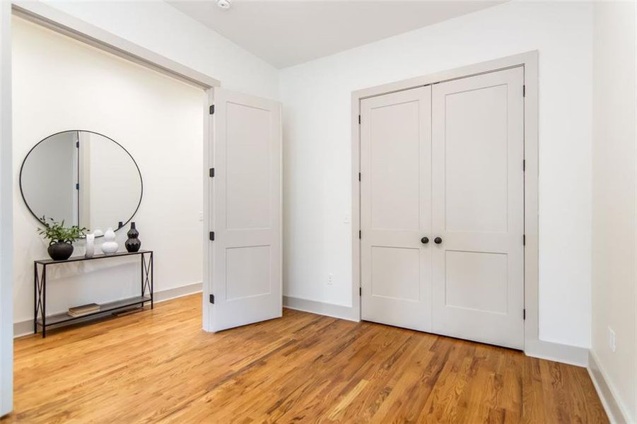 Spacious, unfurnished interior of a new home in , Atlanta (Image 22).