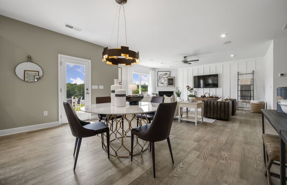 Representative furnished interior of a home built from the Aspire by Pulte Homes in Briarwood Reserve, Spartanburg (Image 44).