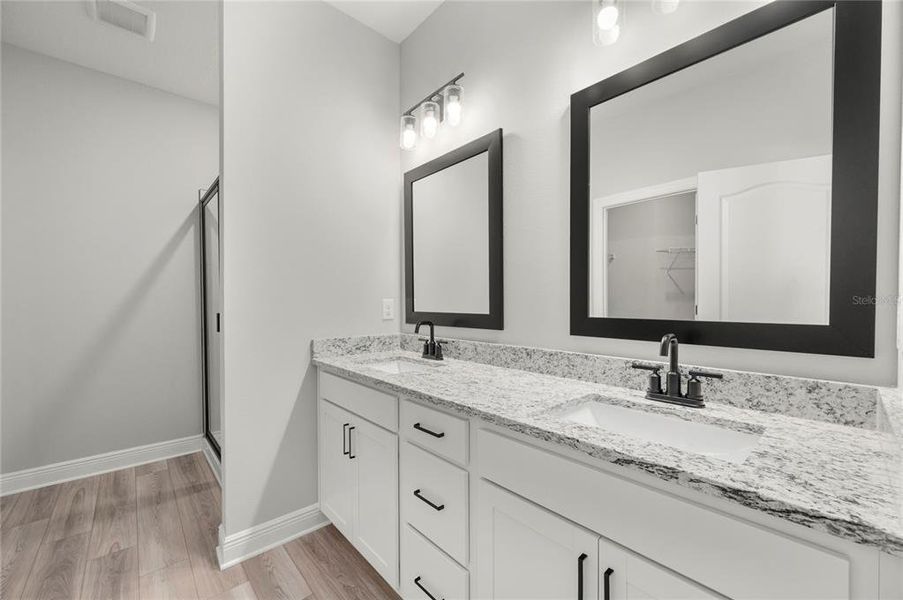 Furnished interior view inside a new home in Reunion Village, Kissimmee (Image 4). Furnished interior view inside a new home in Reunion Village, Kissimmee (Image 4).