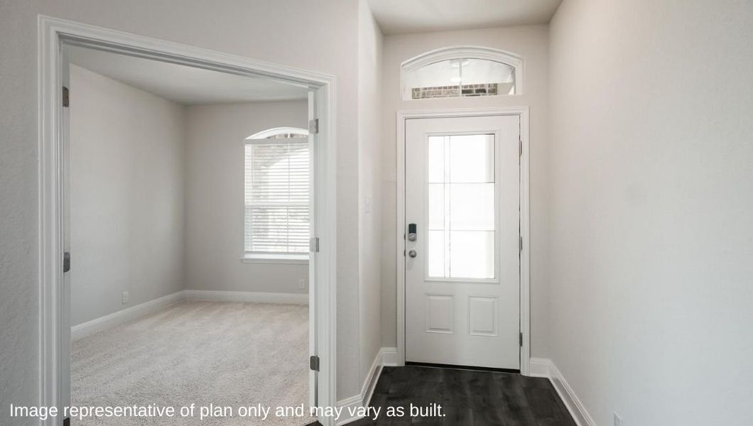 Representative unfurnished interior of a home built from the The Clydesdale by D.R. Horton in Veranda, San Antonio (Image 12).