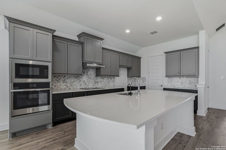 Furnished interior view inside a new home in Sienna Lakes, San Antonio (Image 19). Furnished interior view inside a new home in Sienna Lakes, San Antonio (Image 19).