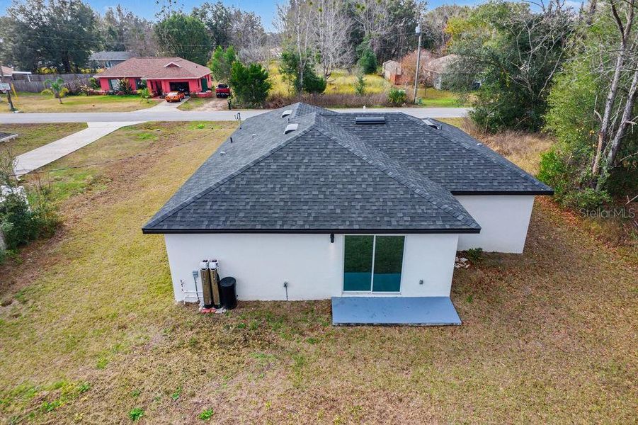 Exterior details and patio area of a home in , Ocala (Image 4).