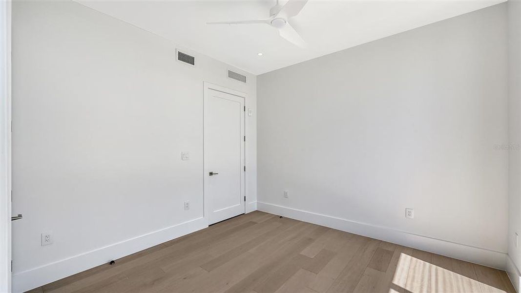 Spacious, unfurnished interior of a new home in , Sarasota (Image 40). Spacious, unfurnished interior of a new home in , Sarasota (Image 40).