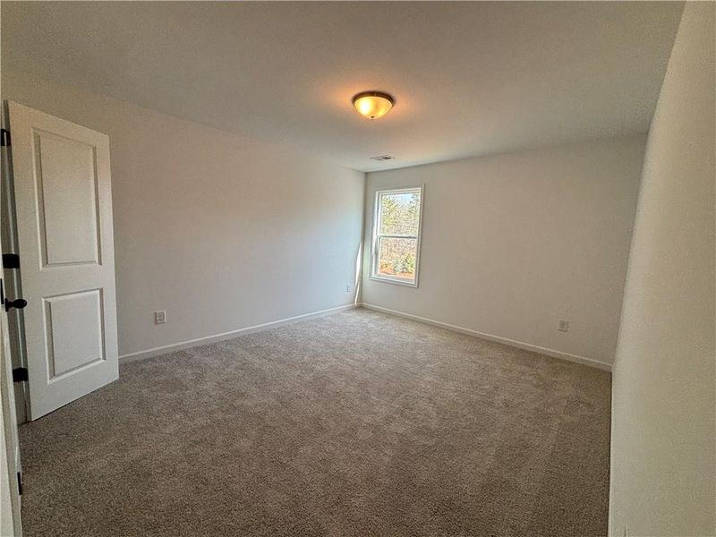Spacious, unfurnished interior of a new home in Arbors at Richland Creek, Buford (Image 33).
