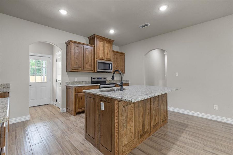 Furnished interior view inside a new home in , Weatherford (Image 12).