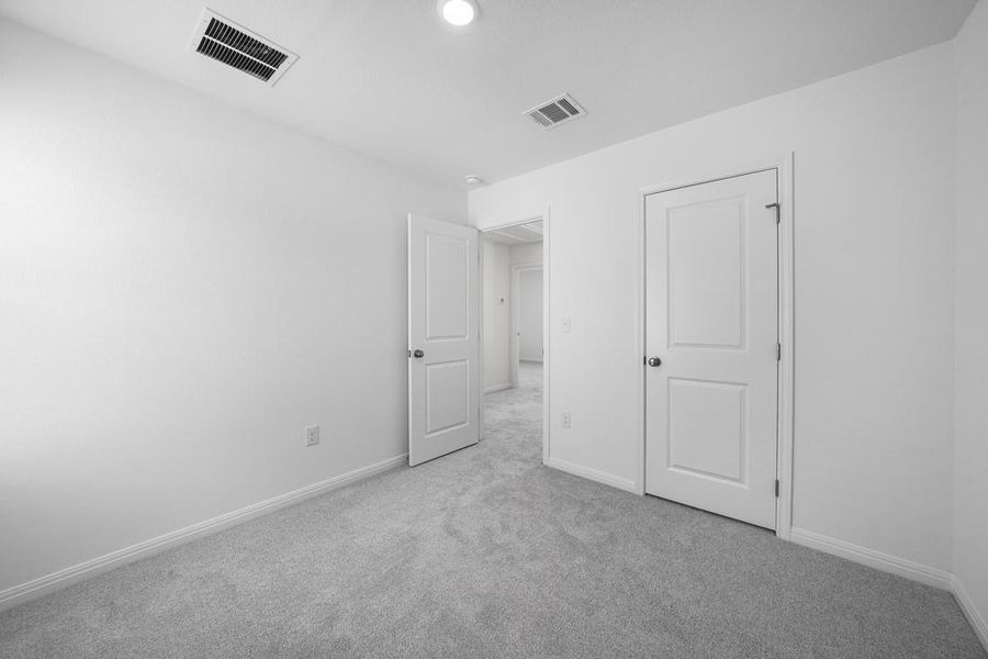 Spacious, unfurnished interior of a new home in Longview 40s, Del Valle (Image 13). Spacious, unfurnished interior of a new home in Longview 40s, Del Valle (Image 13).