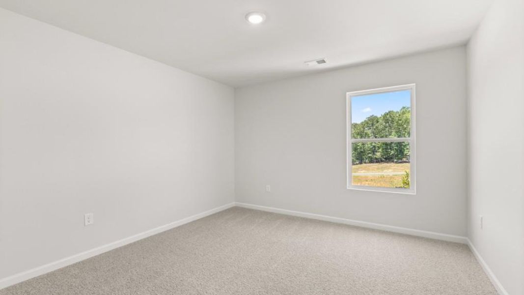 Spacious, unfurnished interior of a new home in Village at Pine Valley, Gainesville (Image 20).