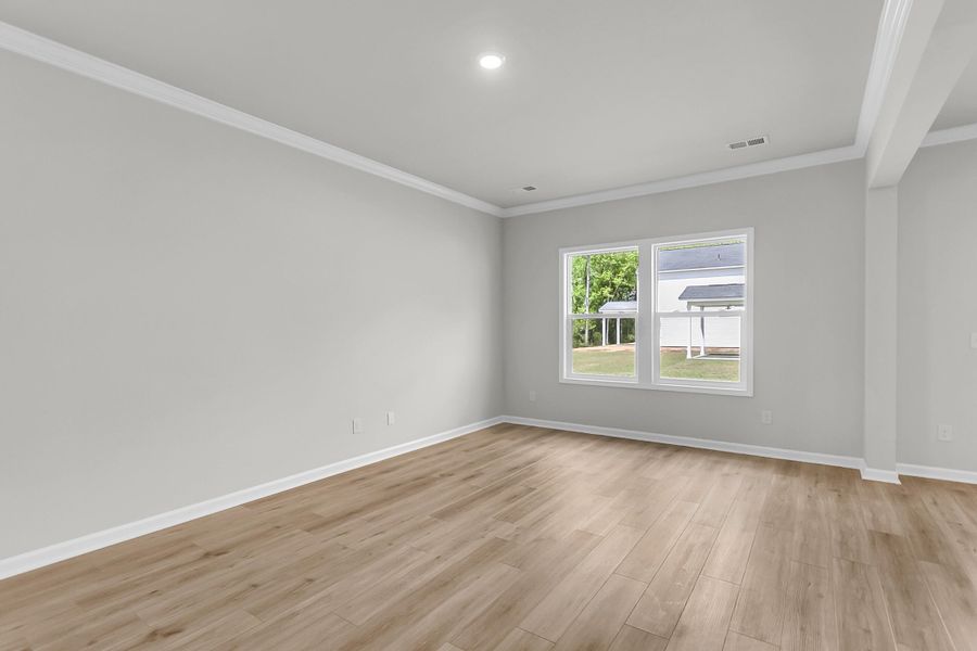 Spacious, unfurnished interior of a new home in Central Creek, Goose Creek (Image 17). Spacious, unfurnished interior of a new home in Central Creek, Goose Creek (Image 17).