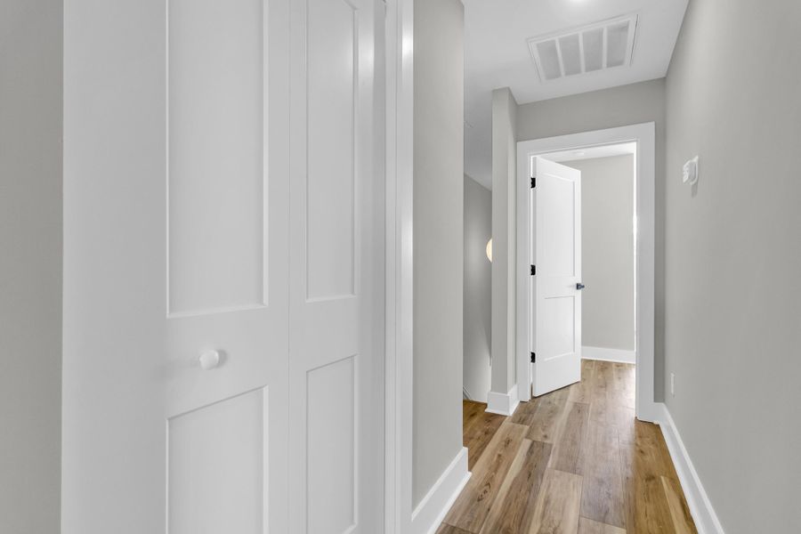 Spacious, unfurnished interior of a new home in , North Charleston (Image 25).