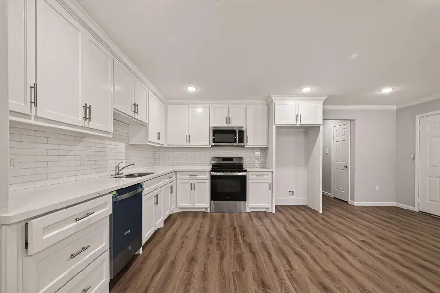 Furnished interior view inside a new home in , Houston (Image 4).