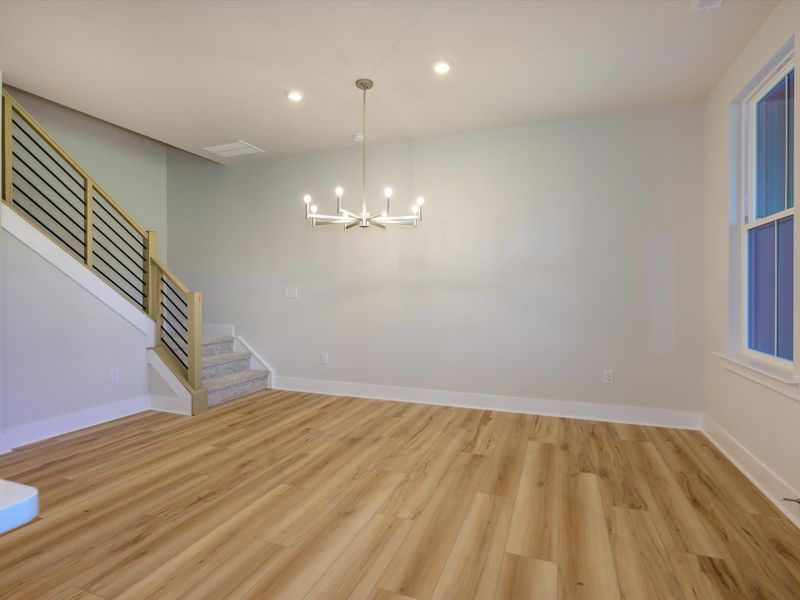 Spacious, unfurnished interior of a new home in Seven Oaks, Belmont (Image 13).