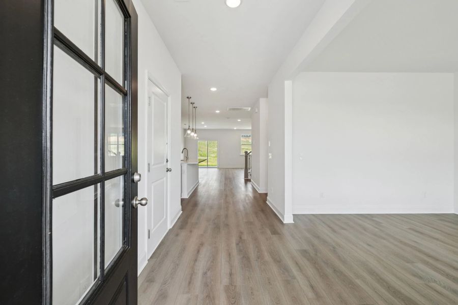 Image 29 of a home in Willow Landing.