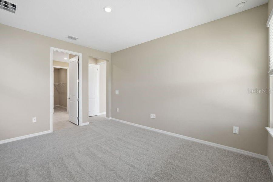 Spacious, unfurnished interior of a new home in Firethorn, Parrish (Image 32).