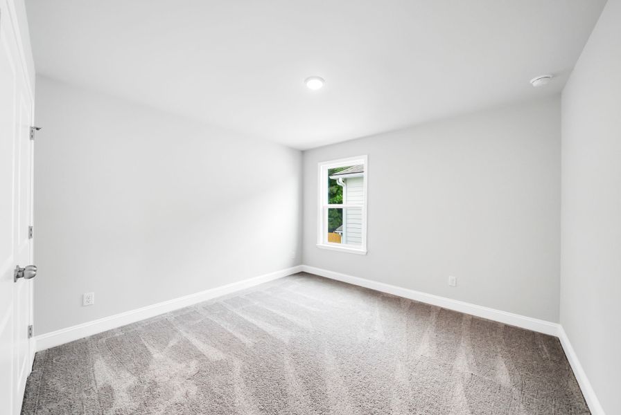 Spacious, unfurnished interior of a new home in Monroe Preserve, Chapin (Image 23).
