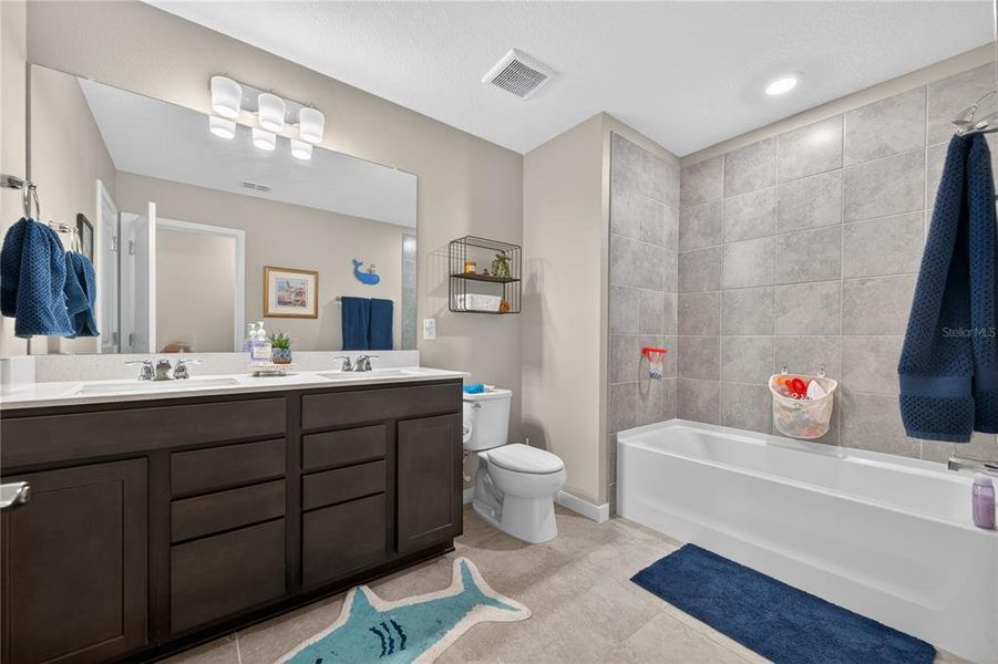 Furnished interior view inside a new home in Caldera, Spring Hill (Image 54).