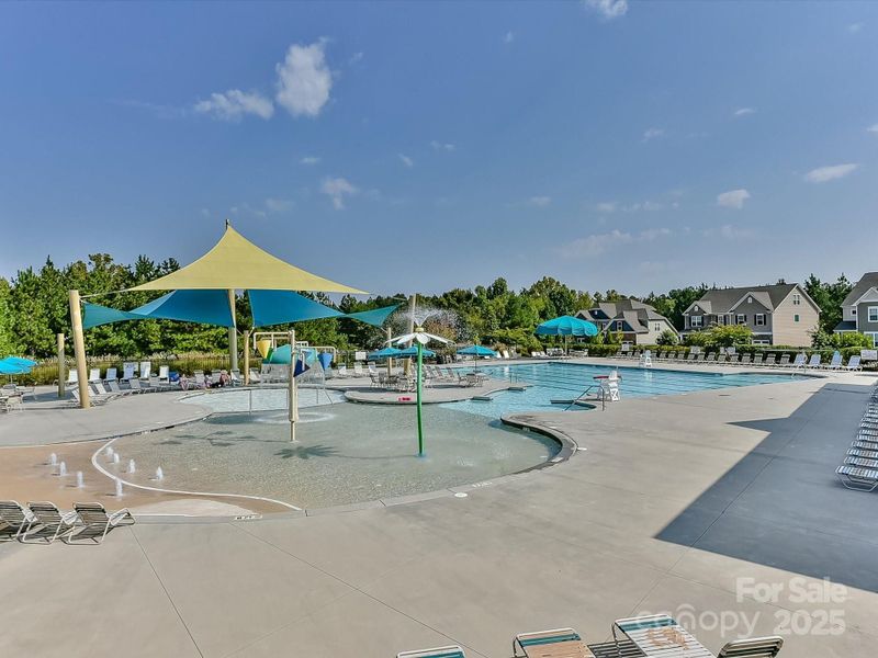 Community amenities in , Lancaster (Image 26). Community amenities in , Lancaster (Image 26).